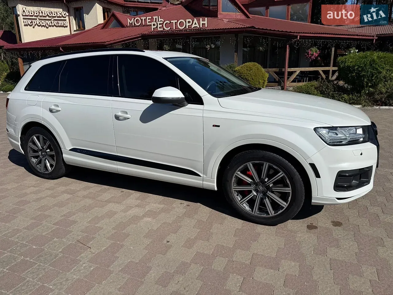 Audi Q7 2016 photo 3