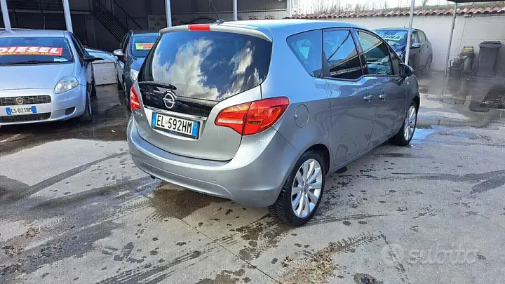 Opel Meriva 2012 photo 4