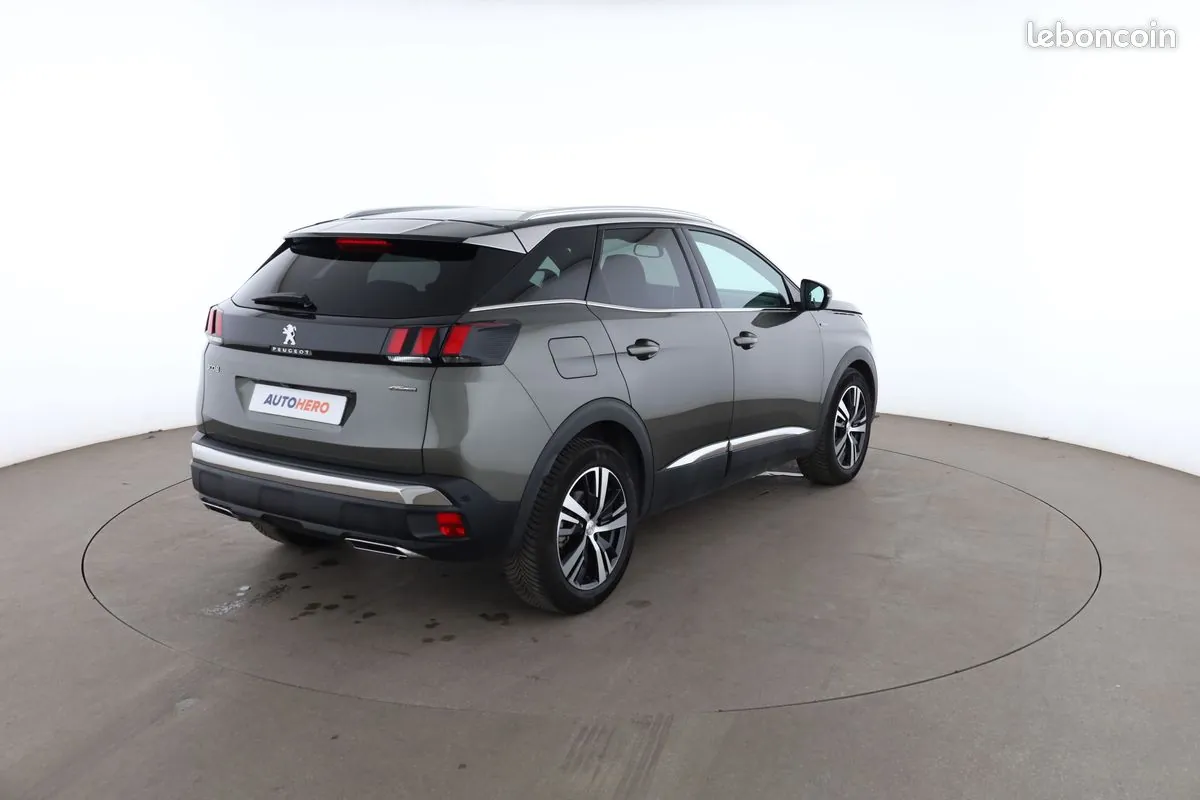 Peugeot 3008 2019 photo 3