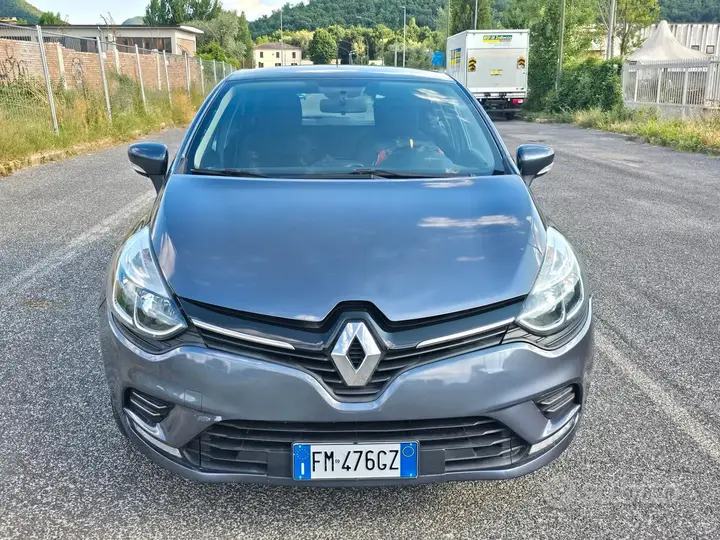 Renault Clio 2018 photo 3