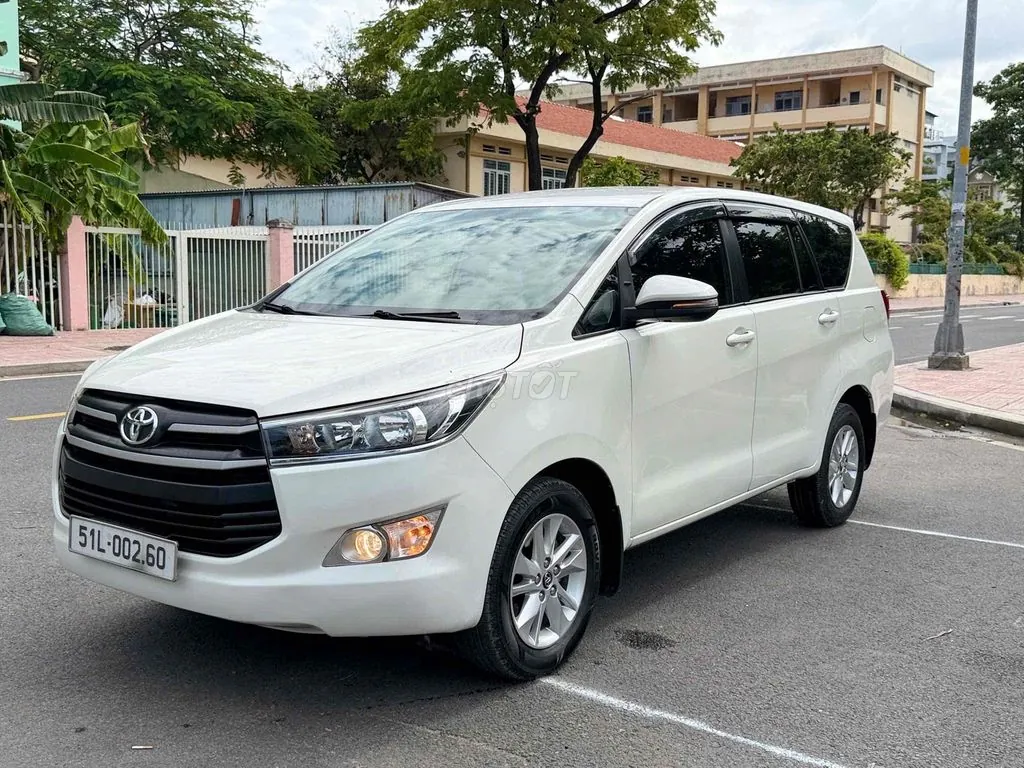 Toyota Innova 2019 photo 3