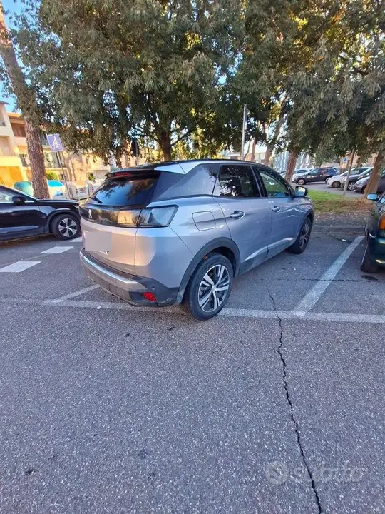 Peugeot 3008 2022 photo 2