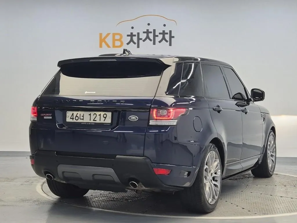Land Rover Range Rover Sport 2017 photo 3