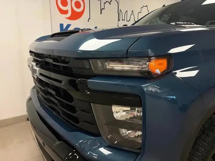 Chevrolet Silverado 2500 2025 photo 5