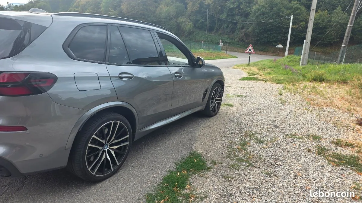 BMW X5 2024 photo 2