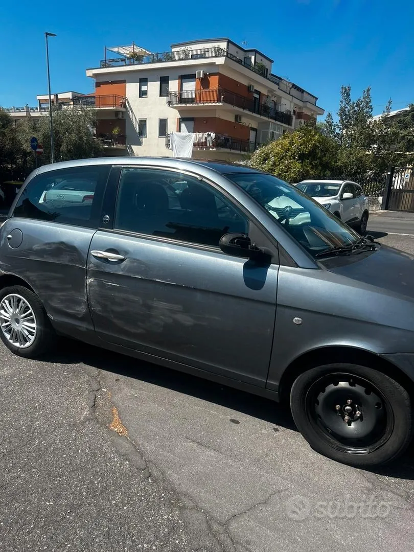 Lancia Ypsilon 2009 photo 4