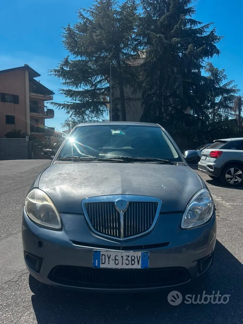Lancia Ypsilon 2009 photo 2