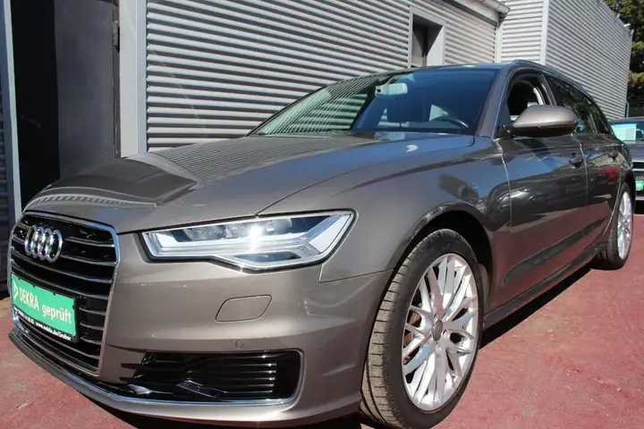 Audi A6 Avant