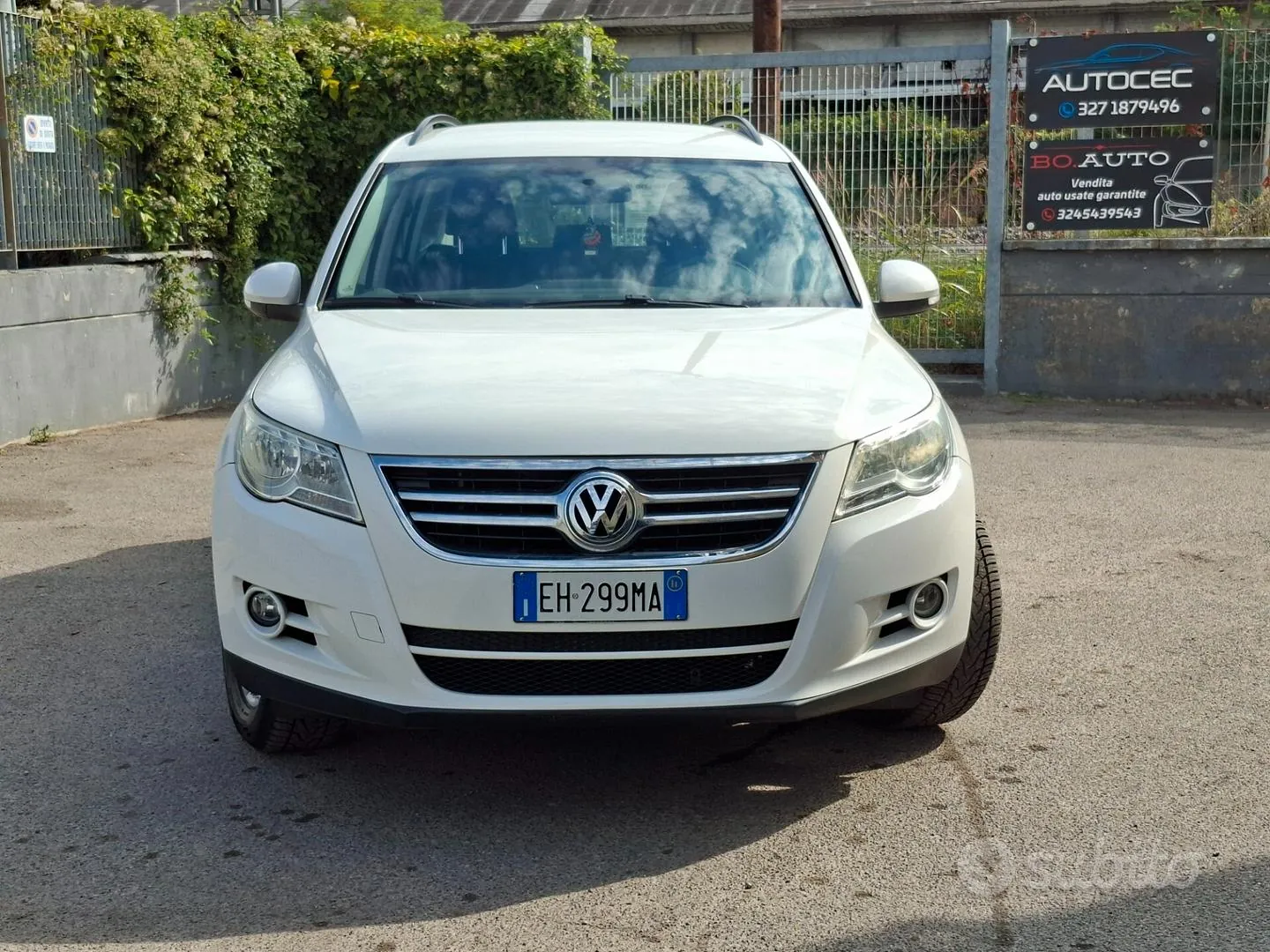 Volkswagen Tiguan 2011 photo 2