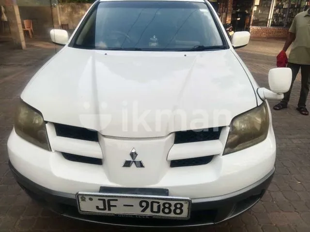 Mitsubishi Outlander 2003 photo 5