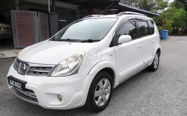 Nissan Livina