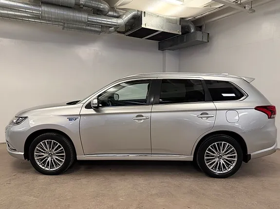 Mitsubishi Outlander 2021 photo 3