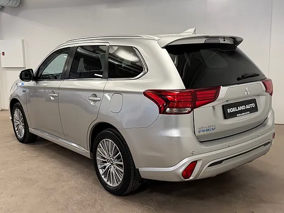 Mitsubishi Outlander 2021 photo 4