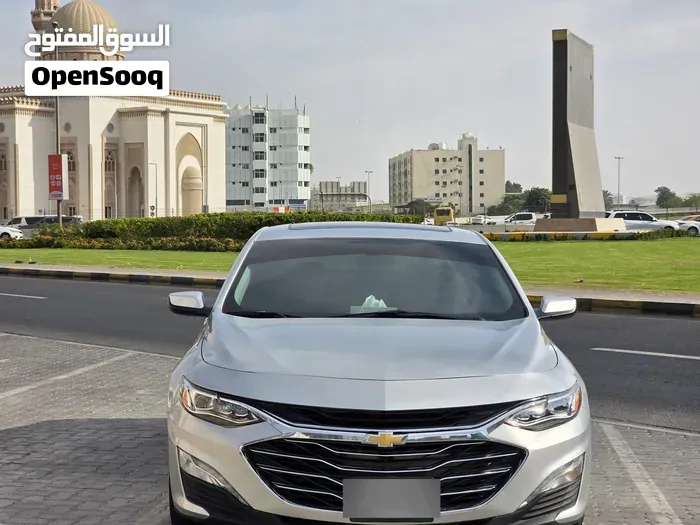 Chevrolet Malibu 2020 photo 2