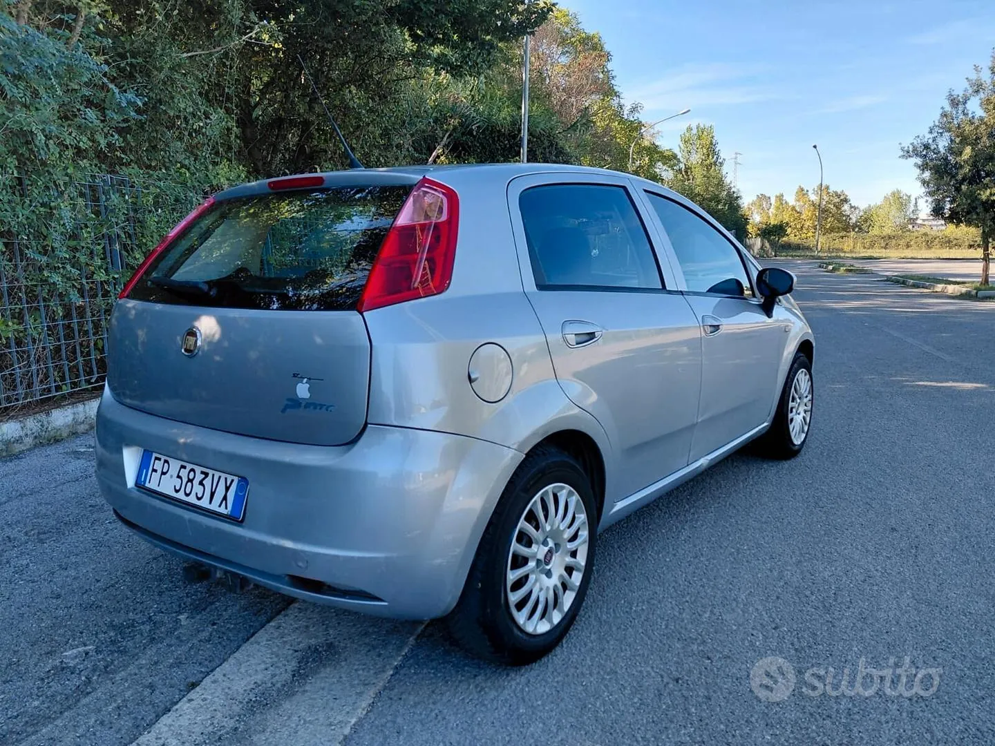 Fiat Grande Punto 2007 photo 4