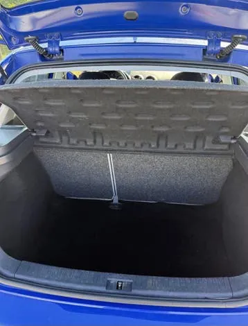 Seat Ibiza 2005 photo 3