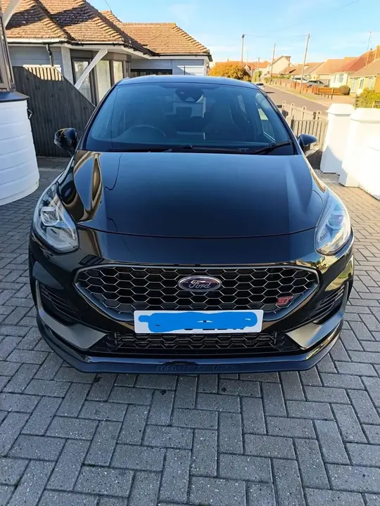 Ford Fiesta 2023 photo 2