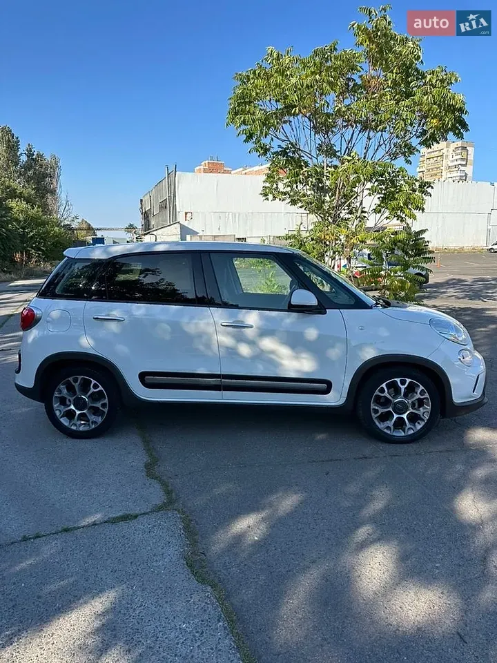 Fiat 500L 2016 photo 3