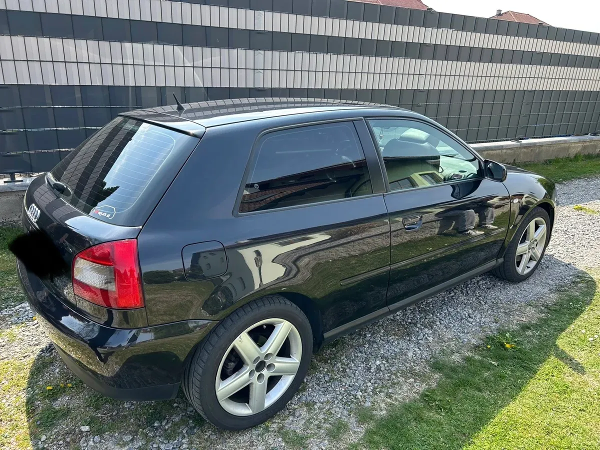 Audi A3 2002 photo 2