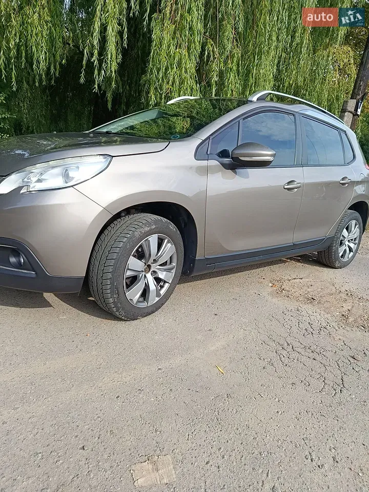 Peugeot 2008 2016 photo 2