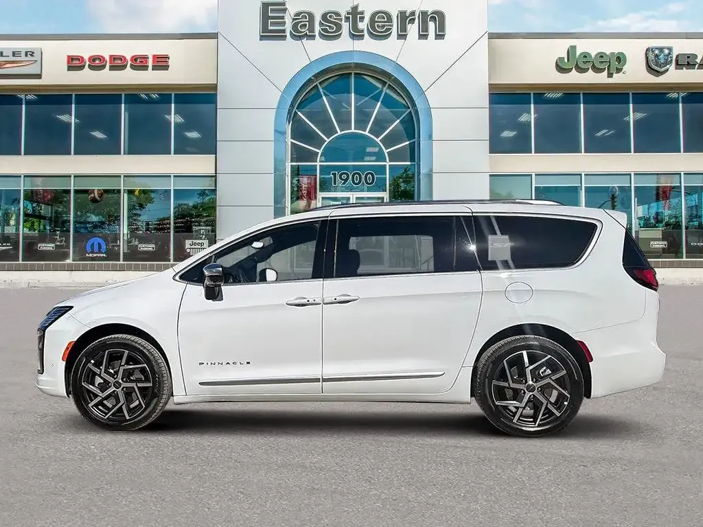 Chrysler Pacifica 2027 photo 2