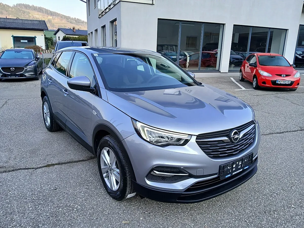 Opel Grandland X 2020 photo 2