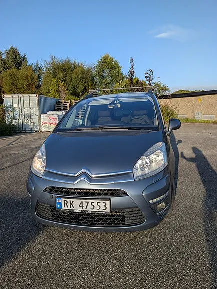 Citroen Grand C4 Picasso 2012 photo 5