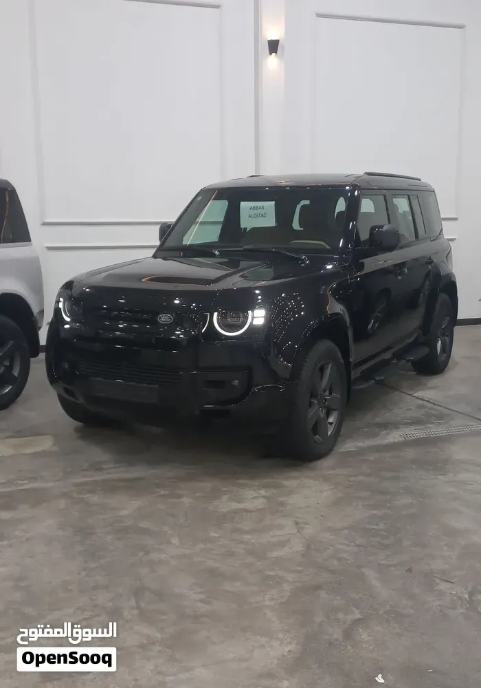 Land Rover Defender 2026 photo 3