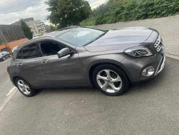 Mercedes-Benz Gla 2018 photo 2