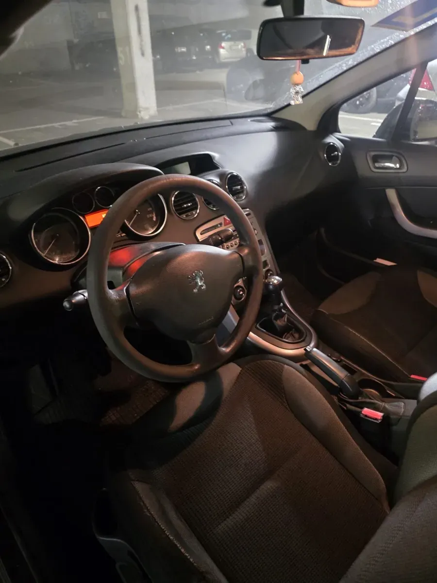 Peugeot 308 2009 photo 2