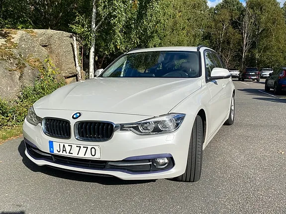BMW 318D 2016 photo 3