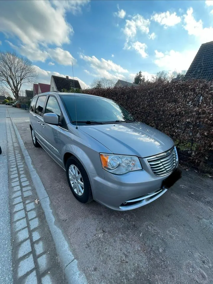 Chrysler Town & Country