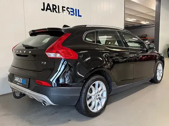 Volvo V40 Cross Country 2019 photo 3