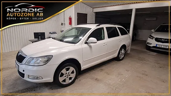 Skoda Octavia 2013 photo 2