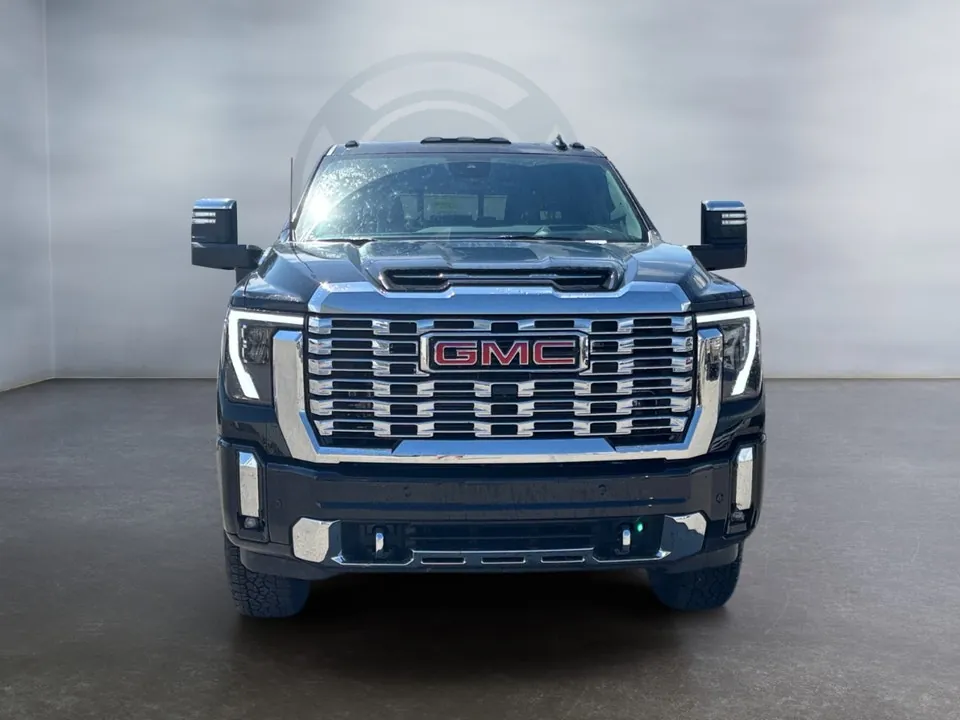 GMC Sierra 3500Hd 2026 photo 2