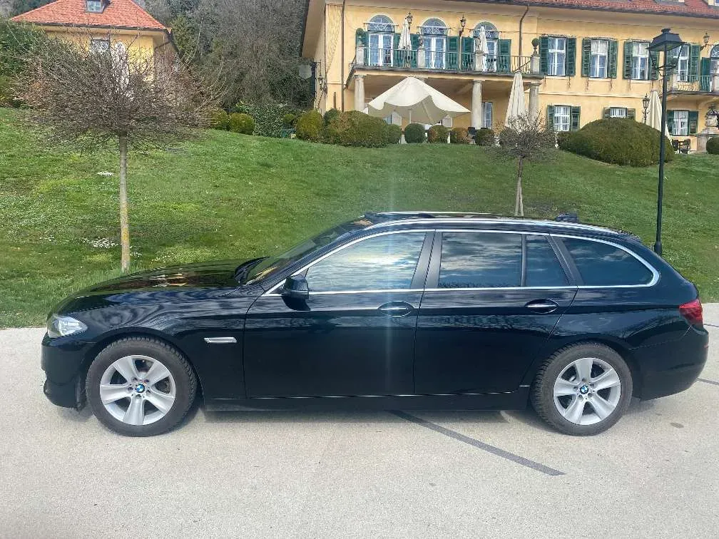 BMW 5 Series 2015 photo 3