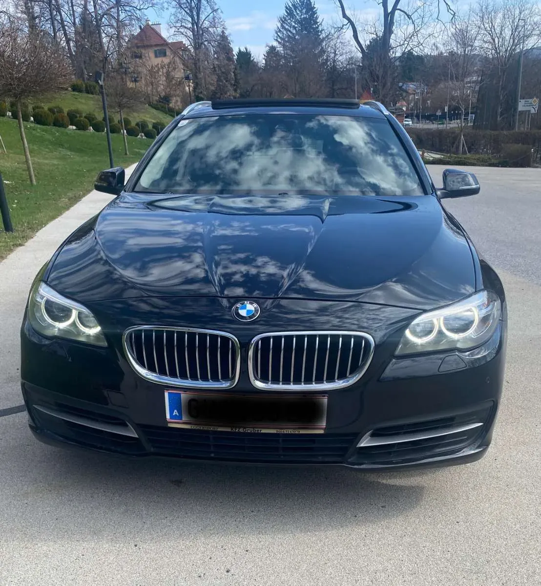 BMW 5 Series 2015 photo 2