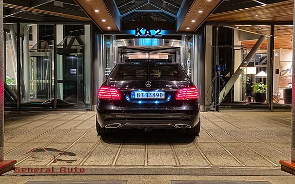 Mercedes-Benz E300 2013 photo 5