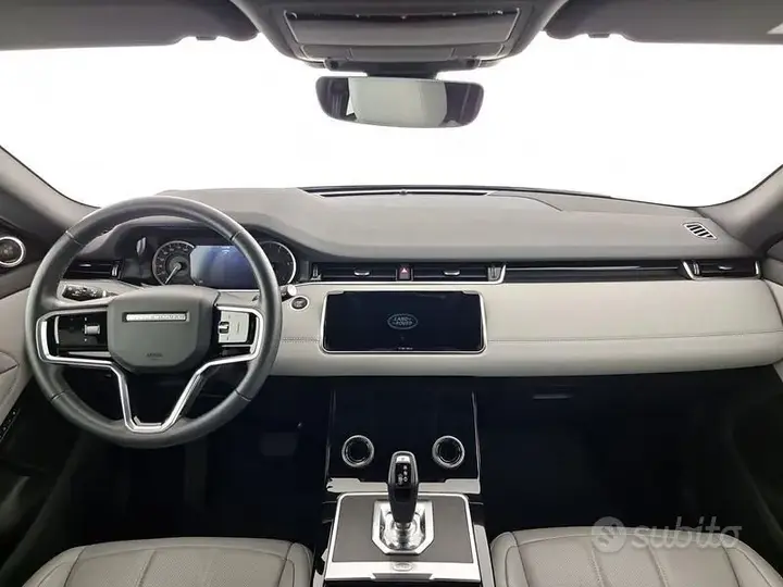 Land Rover Evoque 2022 photo 4