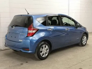 Nissan Note 2018 photo 3