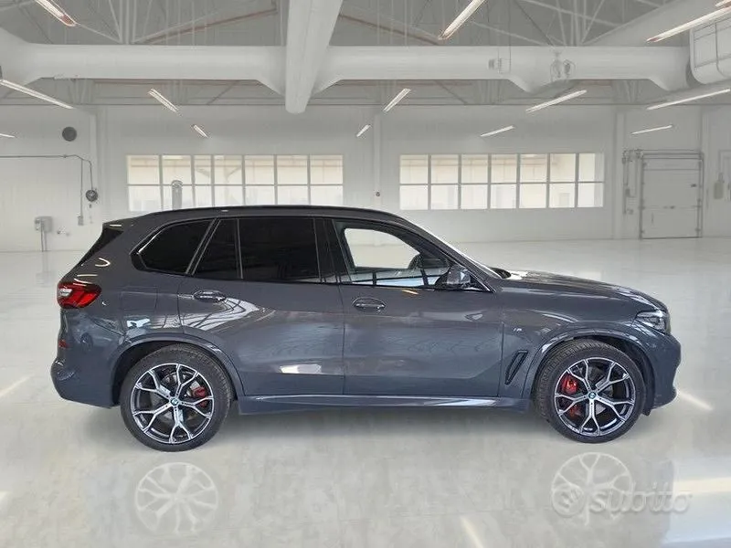 BMW X5 2022 photo 3