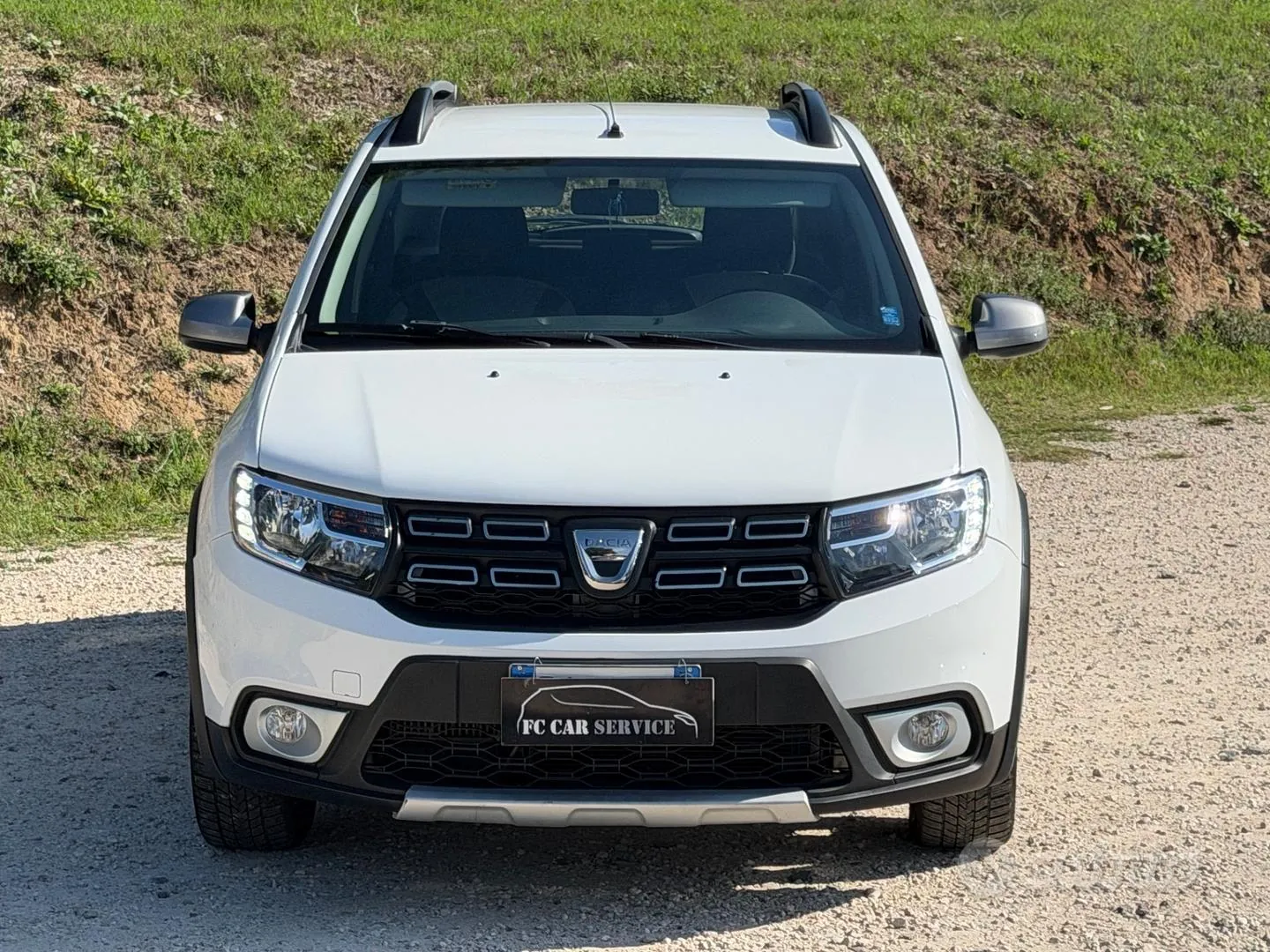 Dacia Sandero Stepway 2017 photo 2