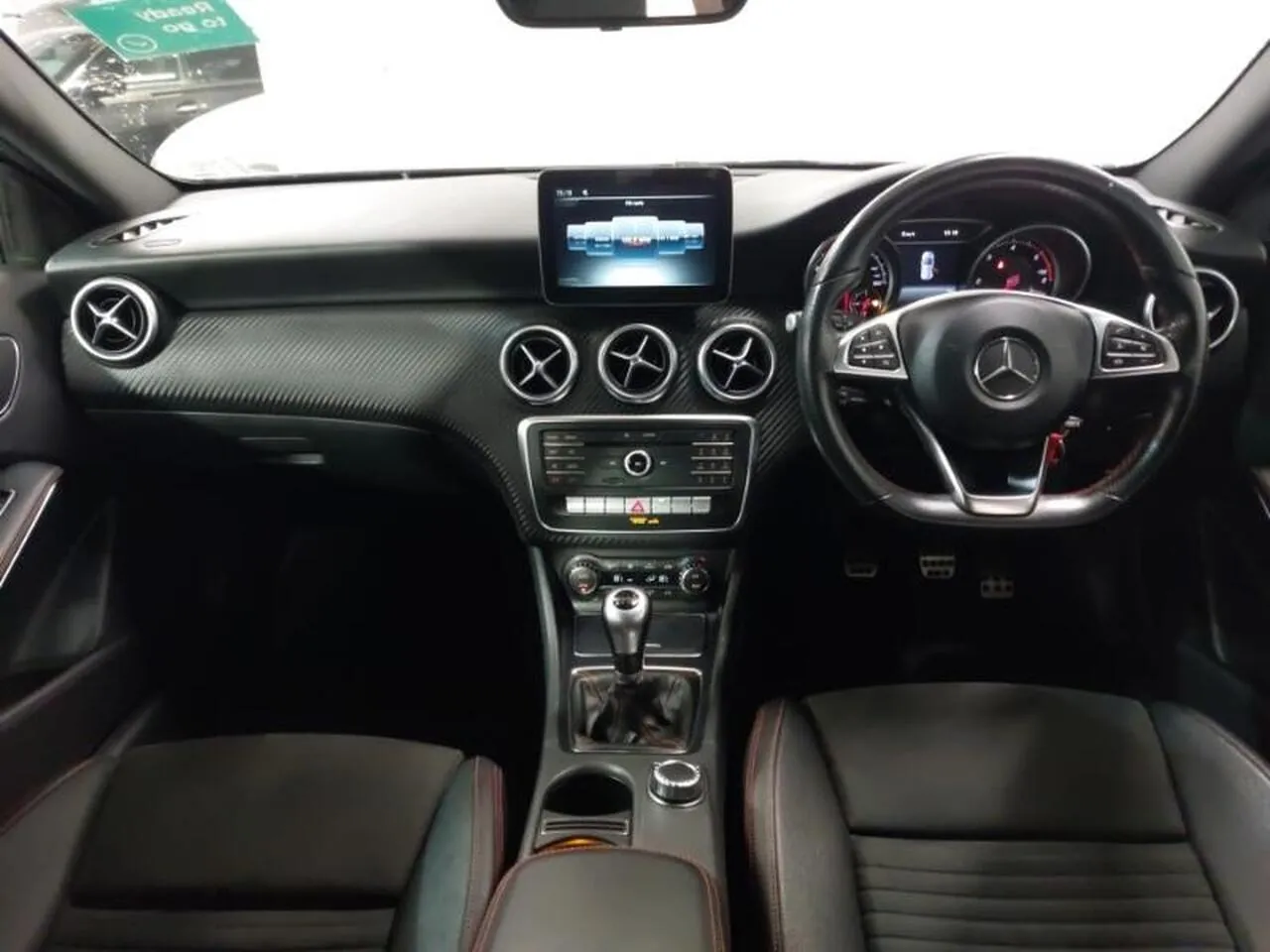 Mercedes-Benz A-Class 2017 photo 3