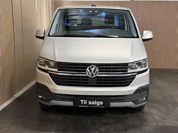 Volkswagen Transporter 2021 photo 2