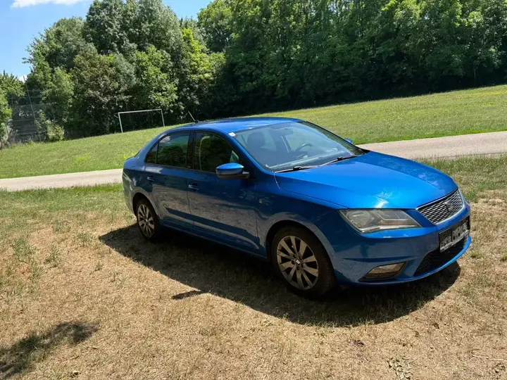 Seat Toledo 2015 photo 3
