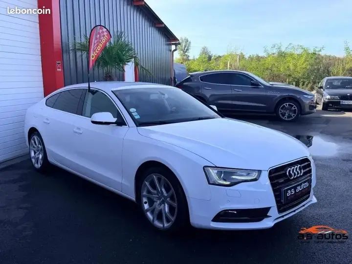 Audi A5 2012 photo 4