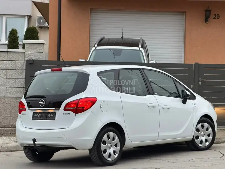 Opel Meriva 2012 photo 4