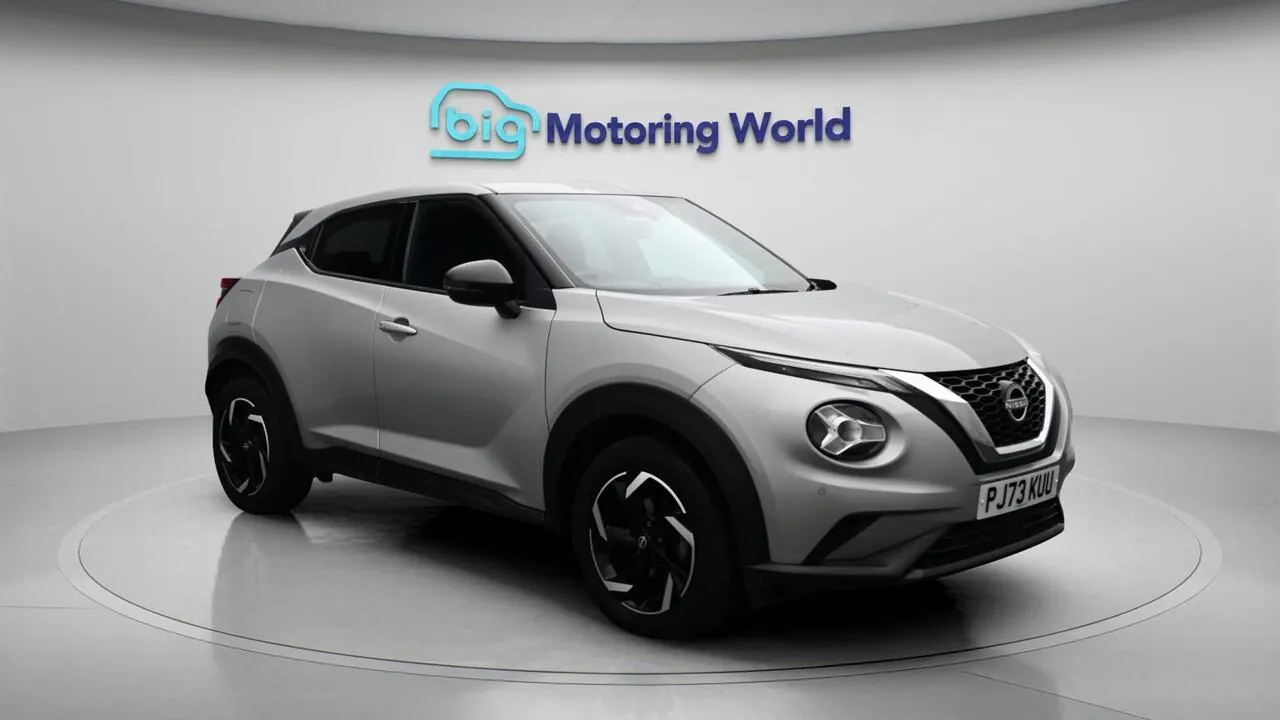 Nissan Juke 2023 photo 2