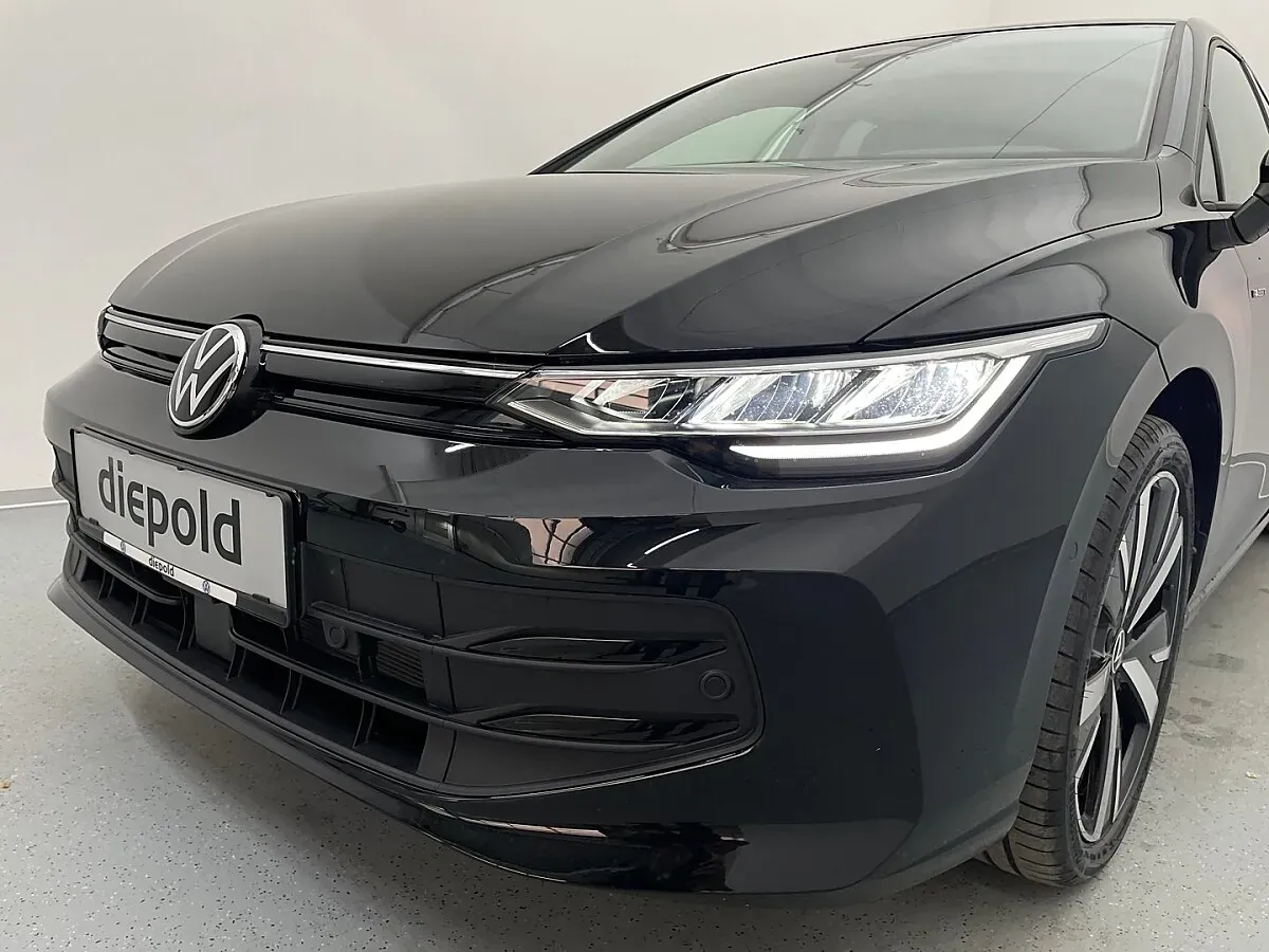 Volkswagen Golf 2026 photo 3