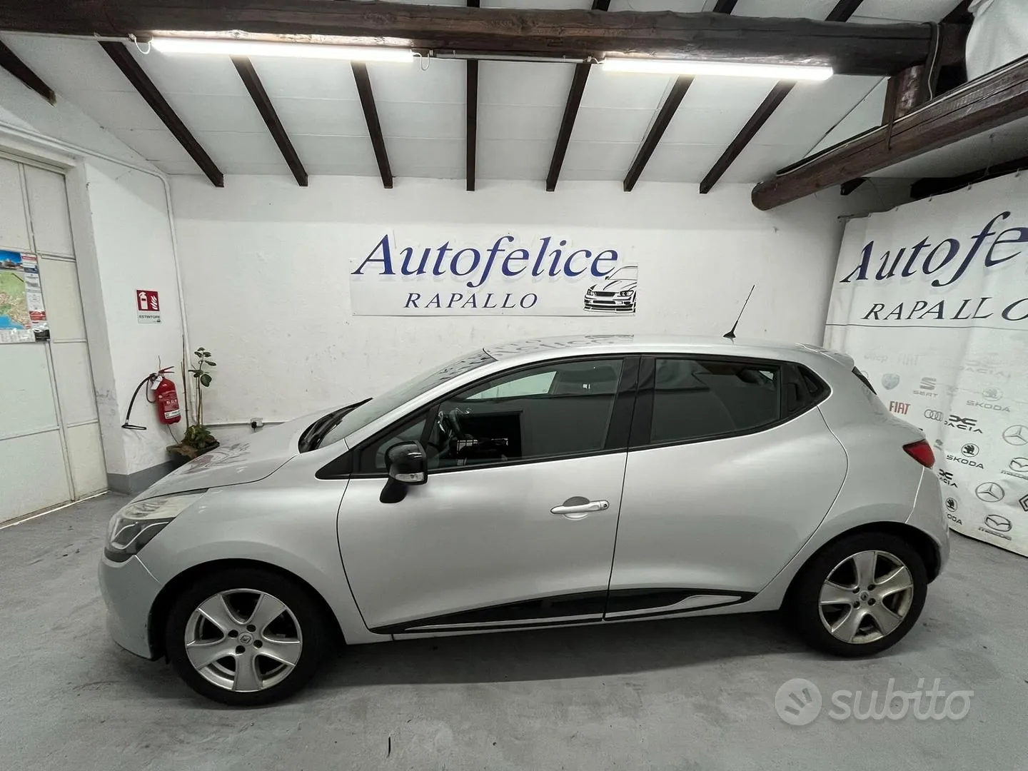 Renault Clio 2014 photo 5
